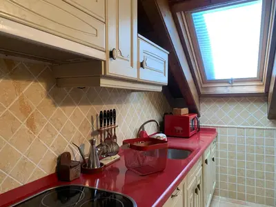 Una cocina o zona de cocina en BPIRINEOS-Cotiella