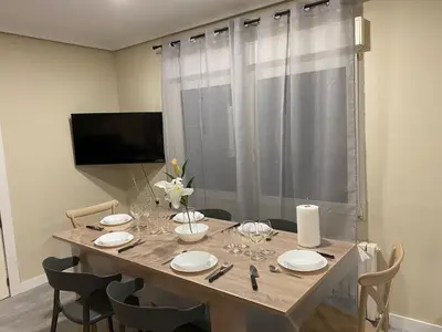 Una televisión o centro de entretenimiento en Casa Melodía