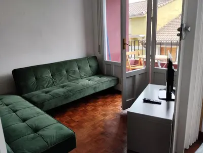 Zona de estar de Luminoso, céntrico y silencioso apartamento