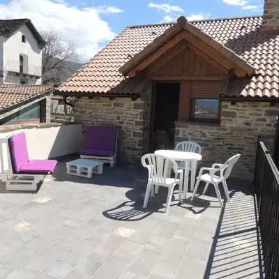 Casa Rural Sardas 60m2 con GARAGE - Sabiñanigo