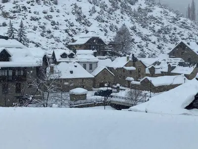Mirador de Sallent - piso con vistas en invierno