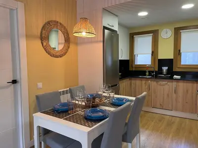 Una cocina o zona de cocina en BPIRINEOS-El Fort