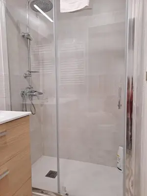 Un baño de EchegarayPlace