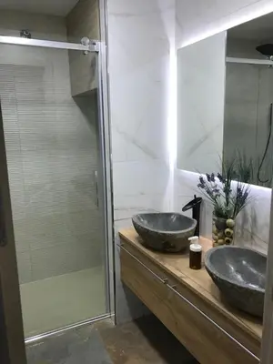 Un baño de APARTAMENTO EN CANFRANC ESTACION