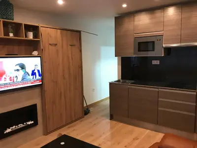 Una cocina o zona de cocina en APARTAMENTO EN CANFRANC ESTACION