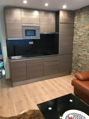 Una cocina o zona de cocina en APARTAMENTO EN CANFRANC ESTACION