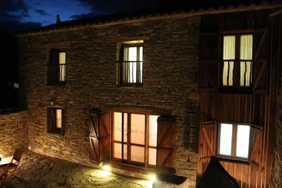 Edificio en el que se encuentra la casa o chalet