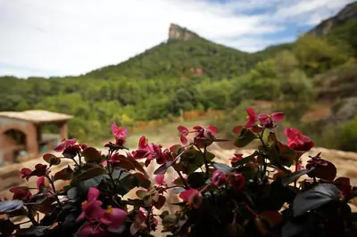 Vista general de una montaña o vista desde la villa