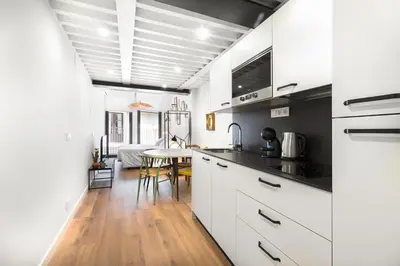 Una cocina o zona de cocina en Okako Apartments Tudela