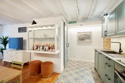 Una cocina o zona de cocina en Santo Andía by Clabao