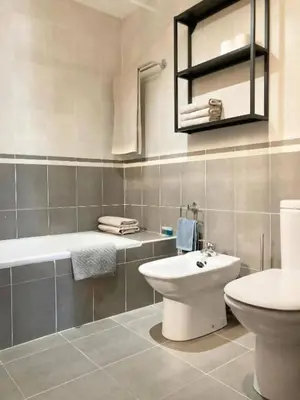 Un baño de Tarmañones l VISTAS l WIFI l GARAJE l TRASTERO