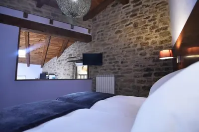 Cama o camas de una habitación en palacio de Orisoain