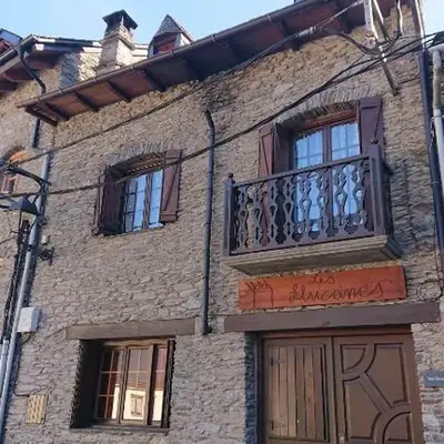 Les Llucanes