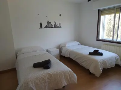 Cama o camas de una habitación en Piso muy luminoso con facilidad de parking Ideal Empresas