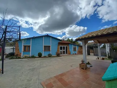 Edificio en el que se encuentra la casa o chalet