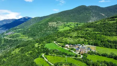 Paisaje cerca of this country house