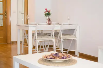 Comida en o cerca de este apartamento