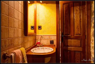 Un baño de La Borda de Mery.