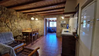 Una cocina o zona de cocina en El Jardí de la Vileta - Cornudella de Montsant