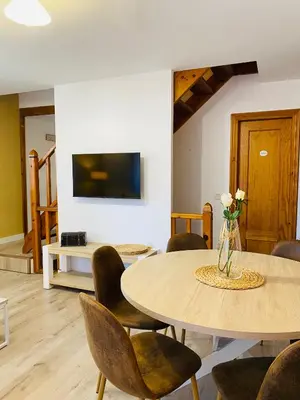 Una televisión o centro de entretenimiento en Casa Martagón - kasasbenas