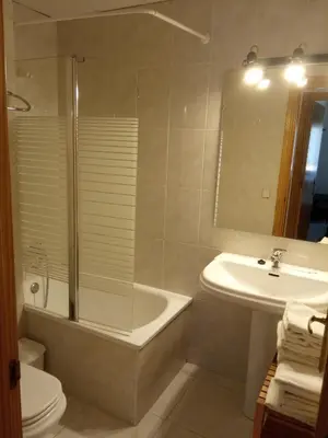 Un baño de APARTAMENTS CASA NANDO