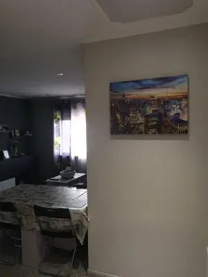 Una televisión o centro de entretenimiento en Apartamento Duartes en Barbastro vistas al pirineo