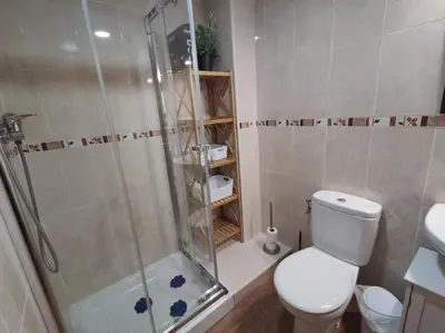 Un baño de Inmocyma Los Almendros