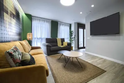 Una televisión o centro de entretenimiento en Apto rural Alesves Esencia de Bardenas Navarra