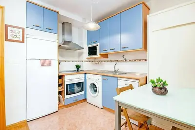 Una cocina o zona de cocina en Casa Begoña by Cardi Suites