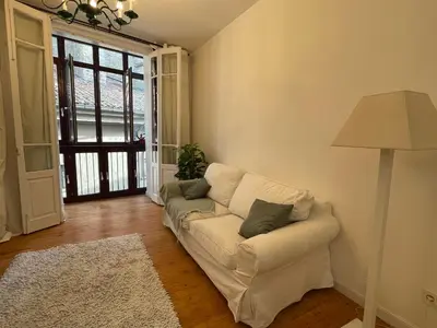 Zona de estar de Habitación Centro Pamplona - acceso independiente