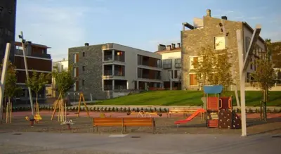 Zona de juegos infantil en Margas Golf Apartment