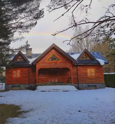 Edificio en el que se encuentra la casa o chalet
