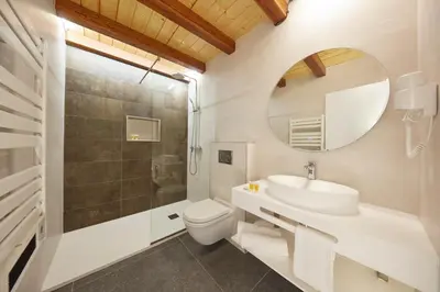 Un baño de Mirador de Chisten