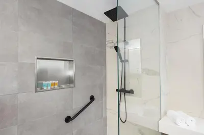 Un baño de Mirador de Chisten