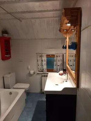 Un baño de El Balcón del Garmo