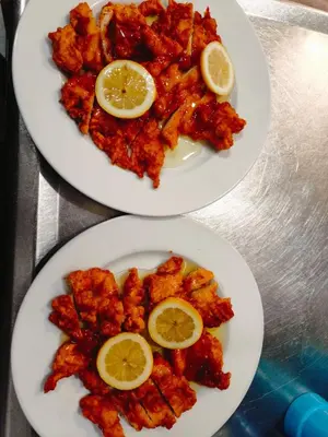 Comida en o cerca de este hostal o pensión