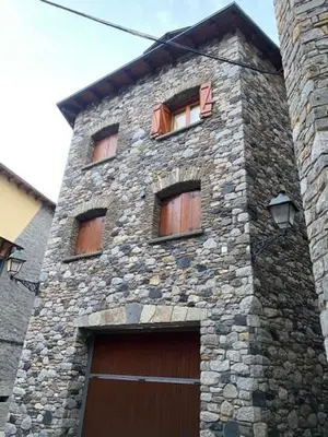 Edificio en el que se encuentra la casa o chalet