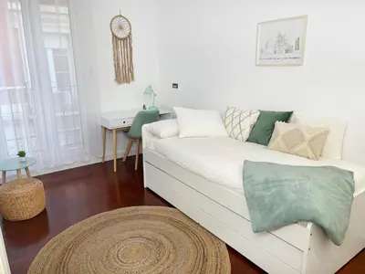 Cama o camas de una habitación en Encantador apartamento de 125 m2 en pleno centro -Prime Video