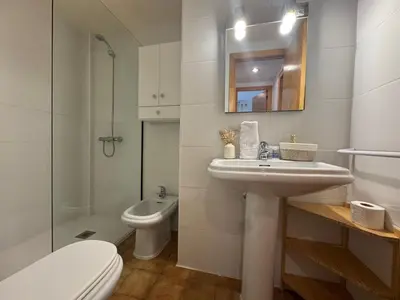 Un baño de C09 - Apartamento Pirineos - Villmor