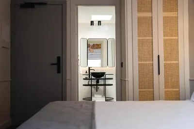 Cama o camas de una habitación en ORA Hotel Priorat, a Member of Design Hotels