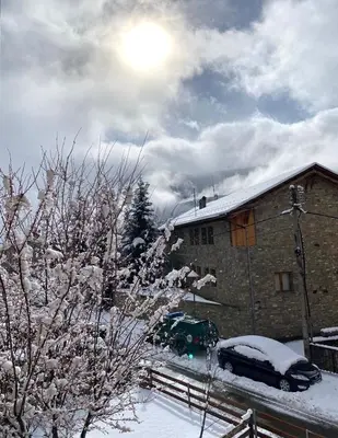 El Dúplex de Espot - L'Amfitriona en invierno