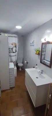 Una cocina o zona de cocina en Apartamento MontEsquiBonito Bonito Apartamento en Yésero