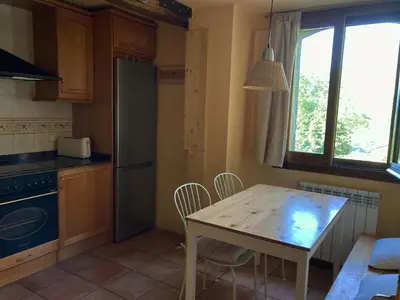 Una cocina o zona de cocina en El Cau de Cal Quimet