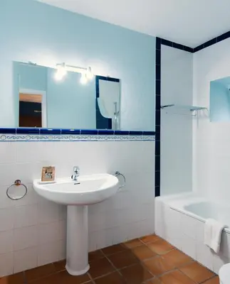 Un baño de Hospedium Hotel La Parada del Compte
