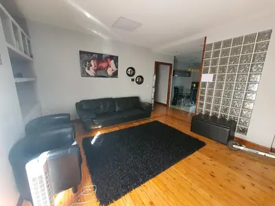 Zona de estar de Teo