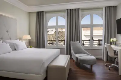 Cama o camas de una habitación en NH Collection Gran Hotel de Zaragoza