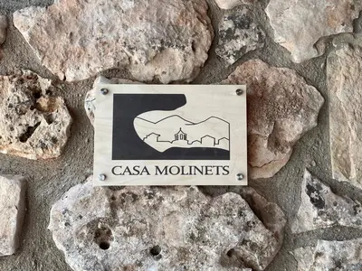 Certificado, premio, señal o documento que está expuesto en Prades Vila Bella - Casa Molinets i Casa Borrianes