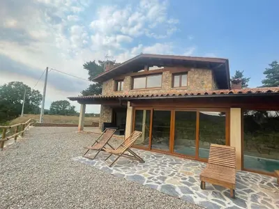 Edificio en el que se encuentra el chalet de montaña