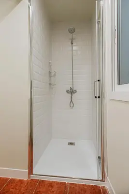 Un baño de VALERIA-DREAMS Loscos