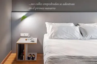 Cama o camas de una habitación en ibis Styles Pamplona Noain
